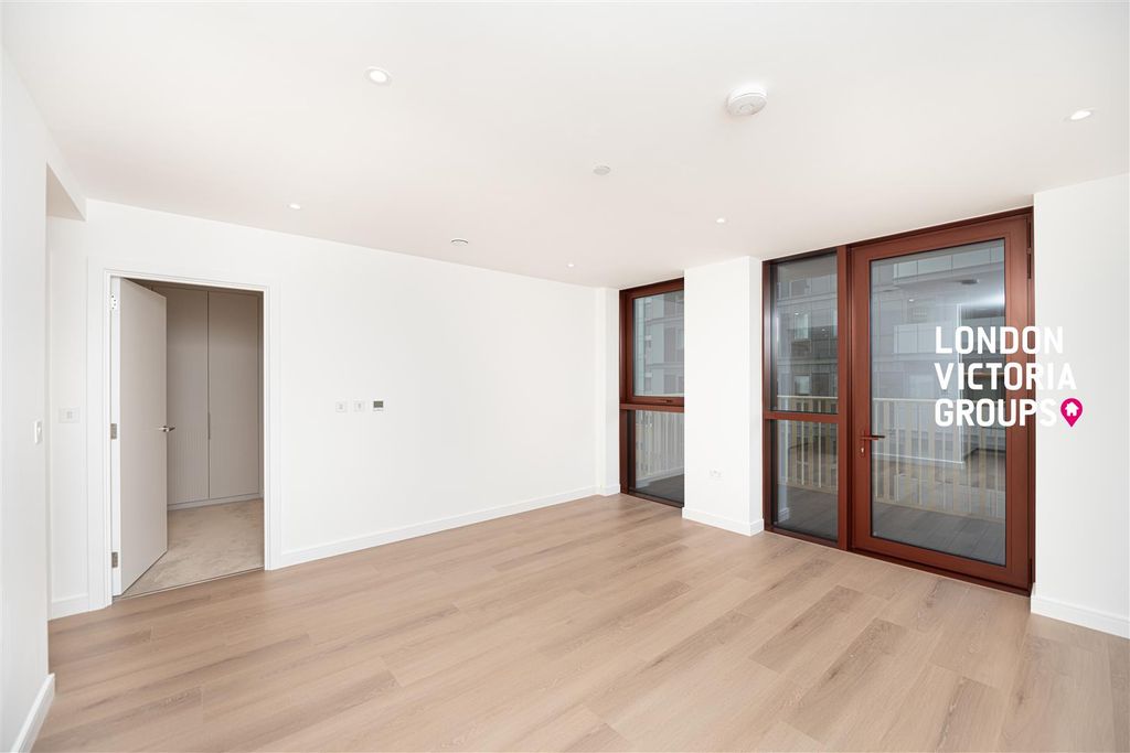 Property photo 1 of 14 1-16280.Jpg