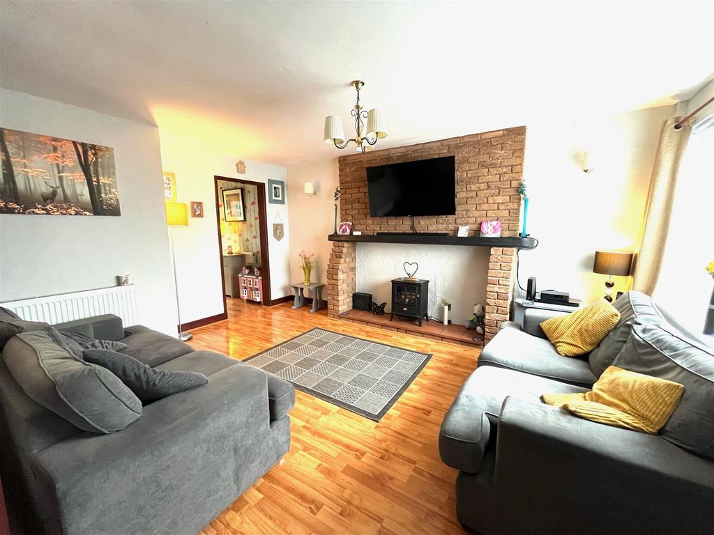 Property photo 2 of 17 Image2 - Copy (7).Jpeg