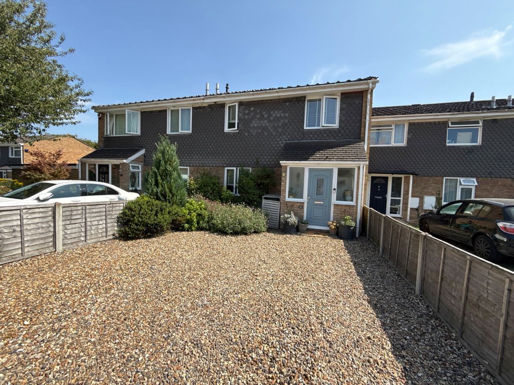 Property photo 1 of 16 4437340
