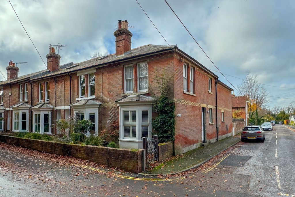 Property photo 1 of 19