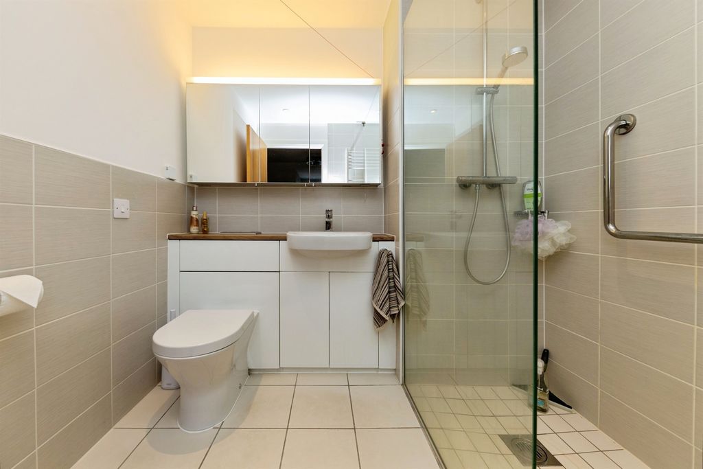 Additional image 11 of 1 bed flat for saleLe Jardin, Letchworth Garden City SG6