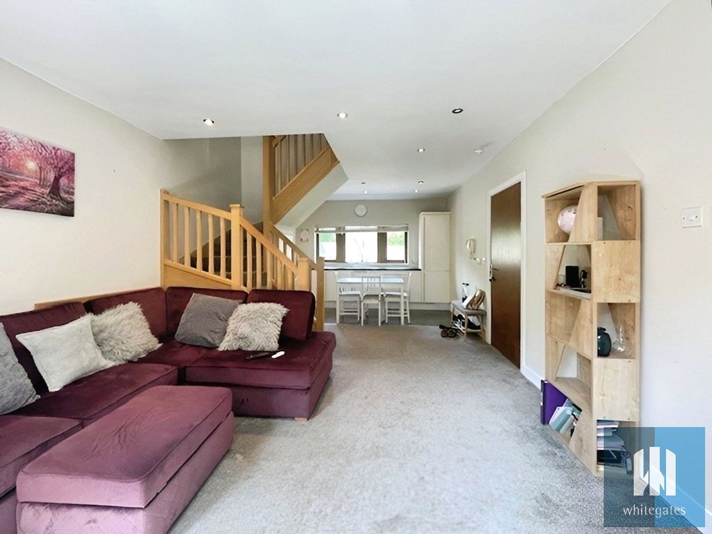Property photo 2 of 15 Picture No. 10