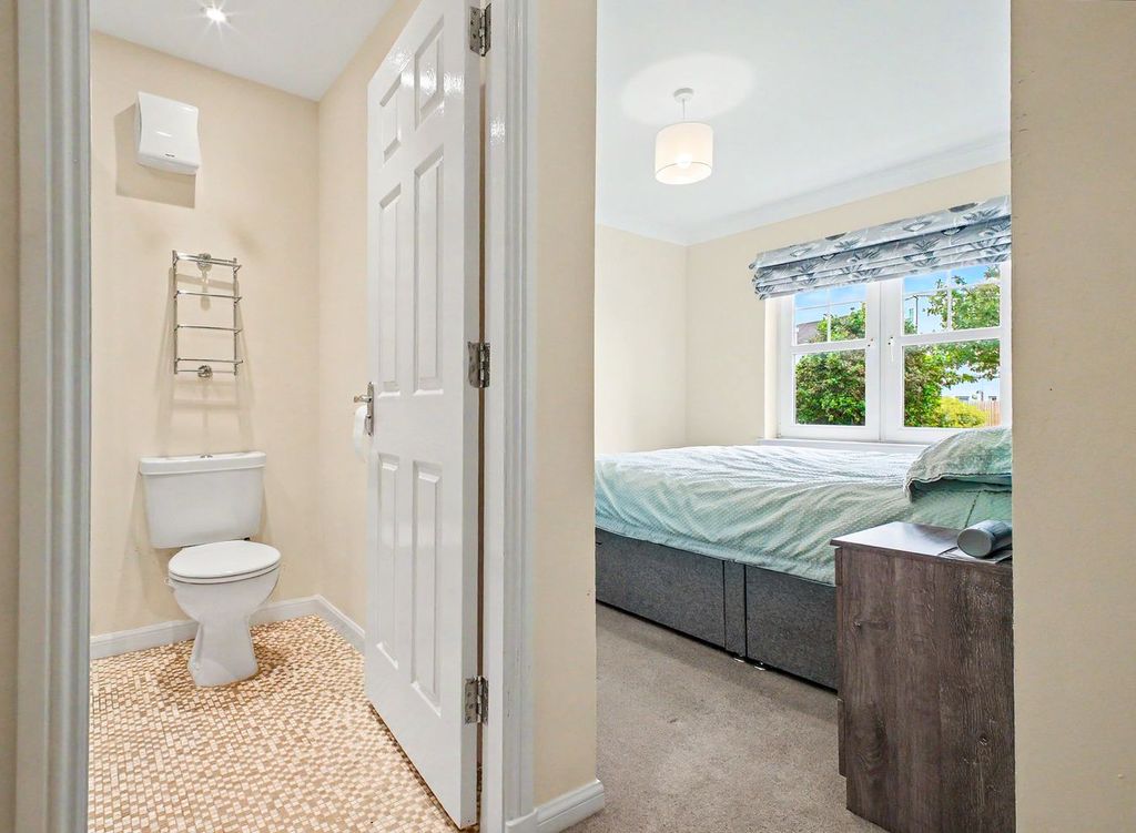 Additional image 8 of 2 bed flat for saleBelfast Quay, Irvine KA12