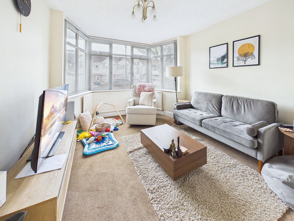 Property photo 2 of 19