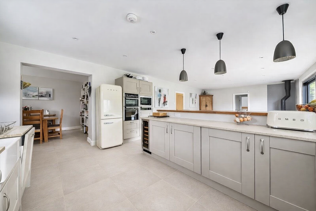 Additional image 9 of 5 bed detached house for saleHare Lane, Lingfield RH7