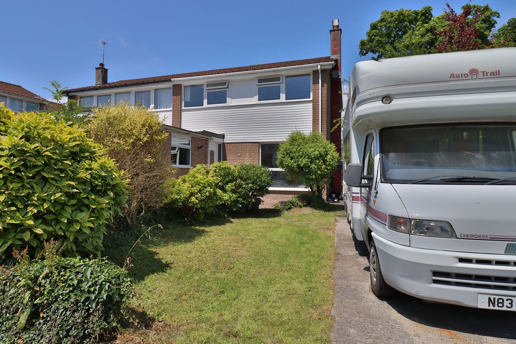 Property photo 1 of 22