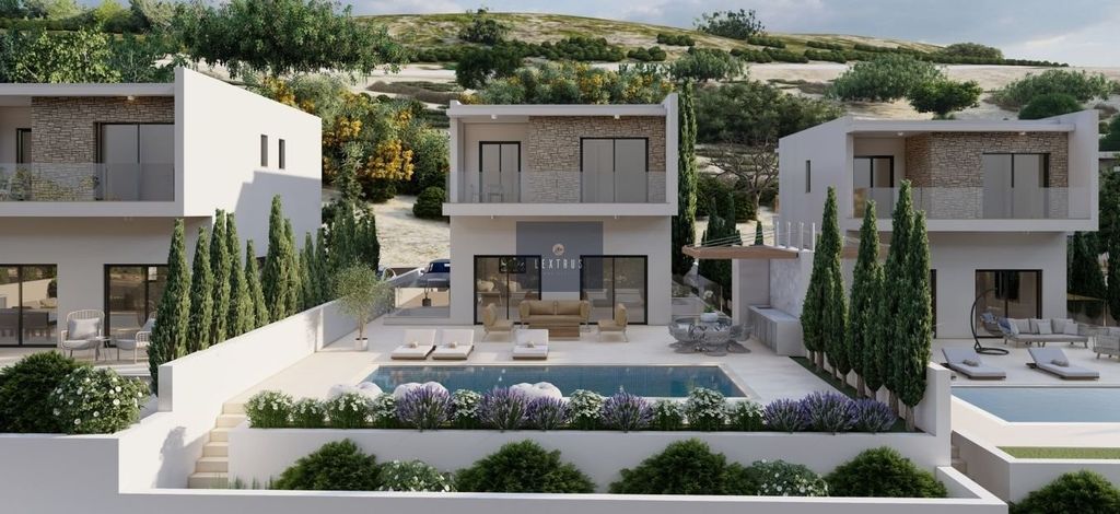 Property photo 3 of 27