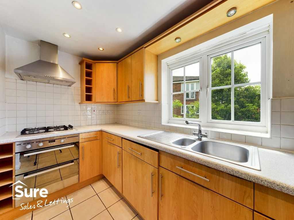 Property photo 1 of 12 2430470