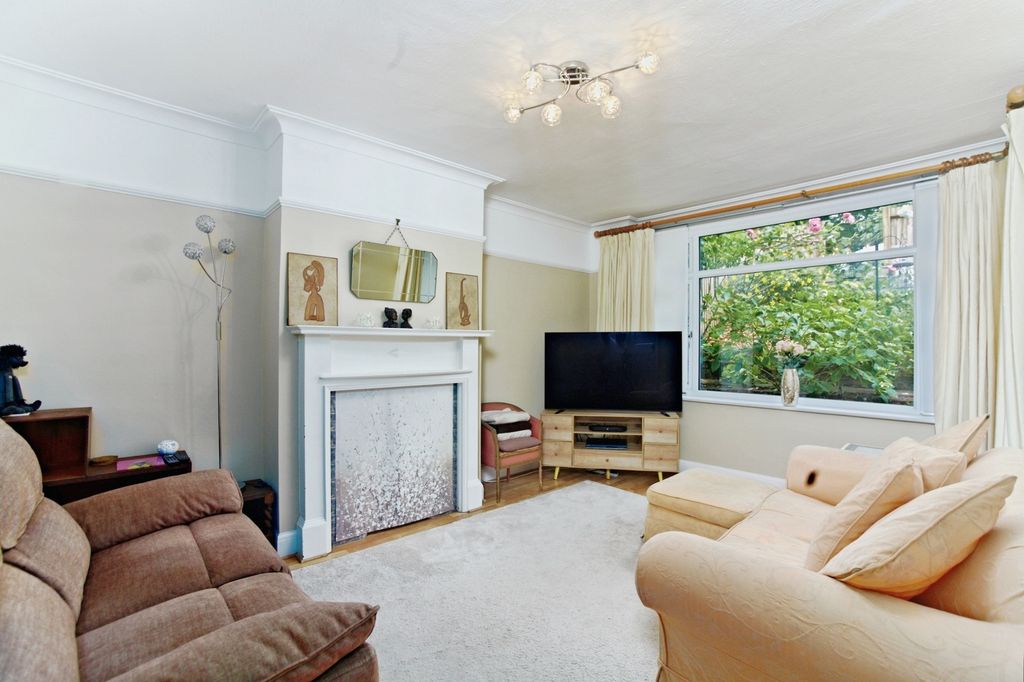 Property photo 2 of 14 Pbox-Img.Jpg