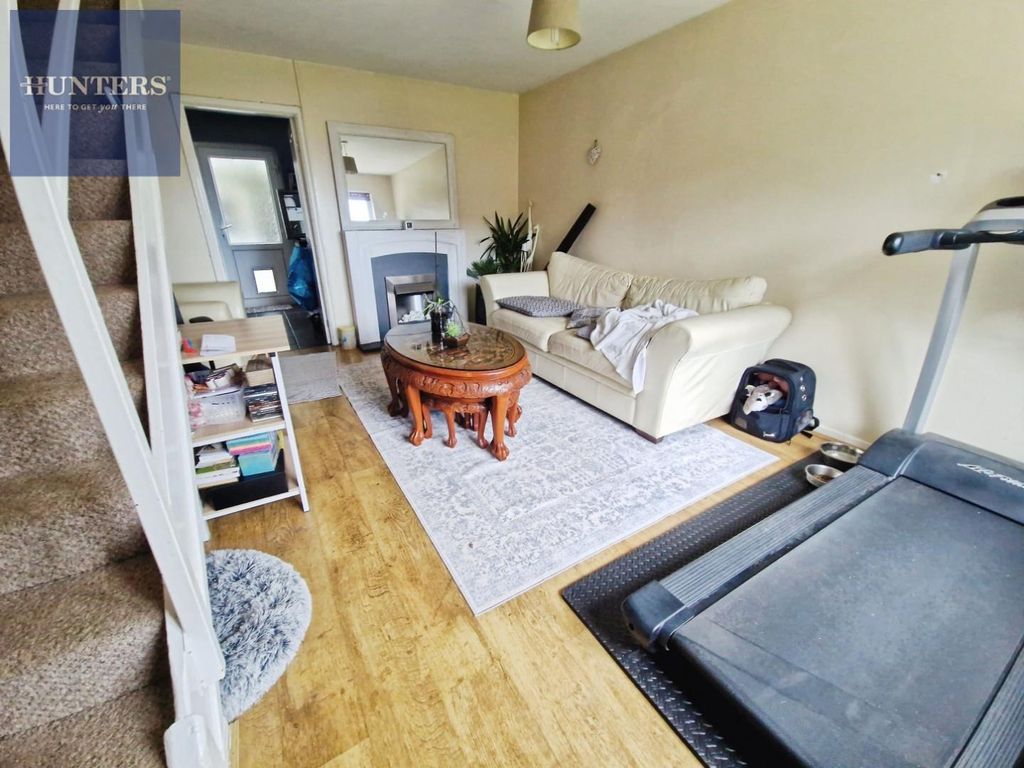 Property photo 3 of 9 8Daea7E7-1000079549.Jpg