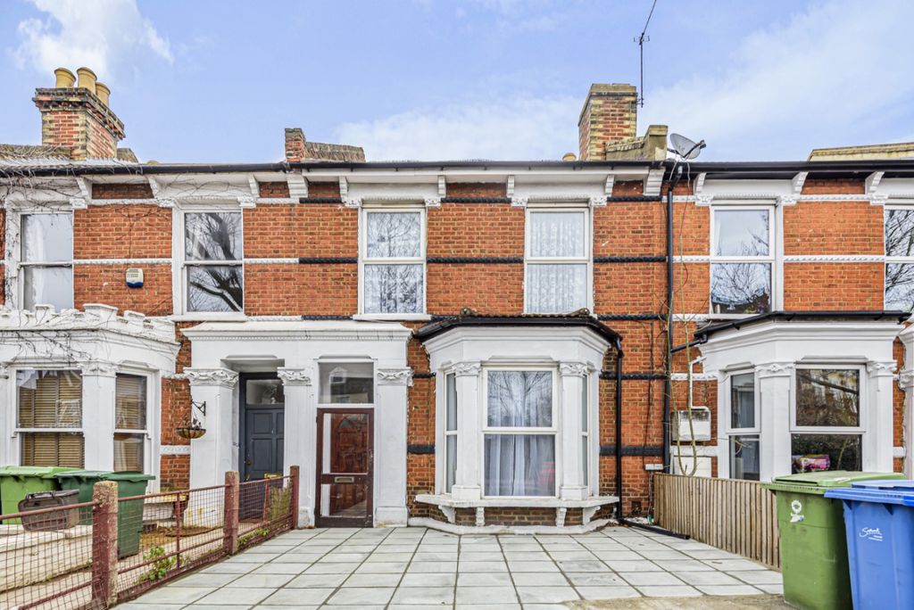 Property photo 1 of 16 814158 (15)