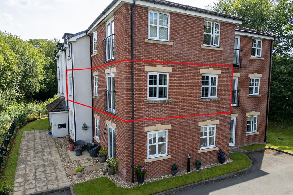 Property photo 1 of 11 4369662