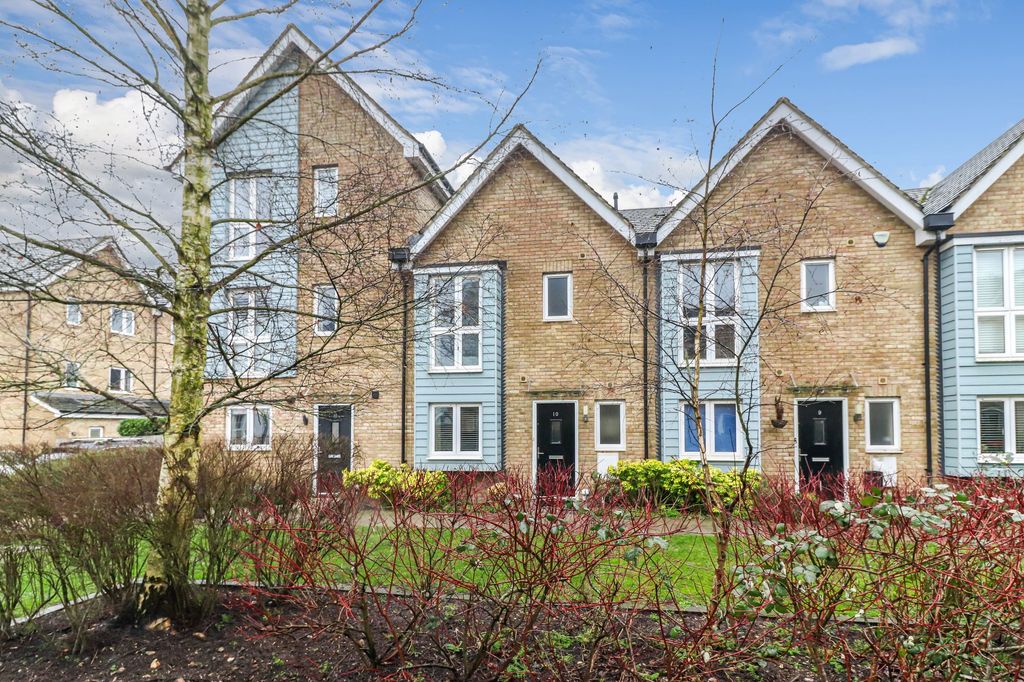 Property photo 1 of 19