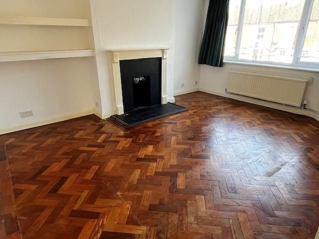 Property photo 2 of 9 Living Room.Jpg