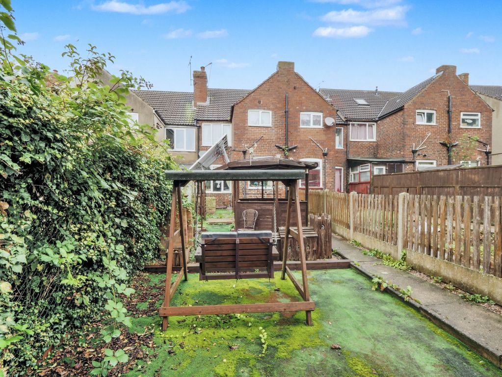 Property photo 2 of 20