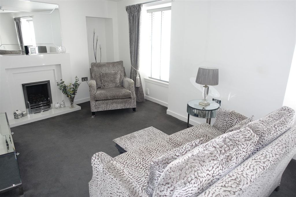 Additional image 4 of 1 bed flat for saleSouth Street, Bo'ness EH51