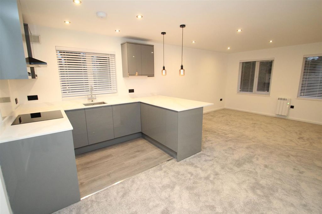 Property photo 2 of 11 Img_7892.Jpg