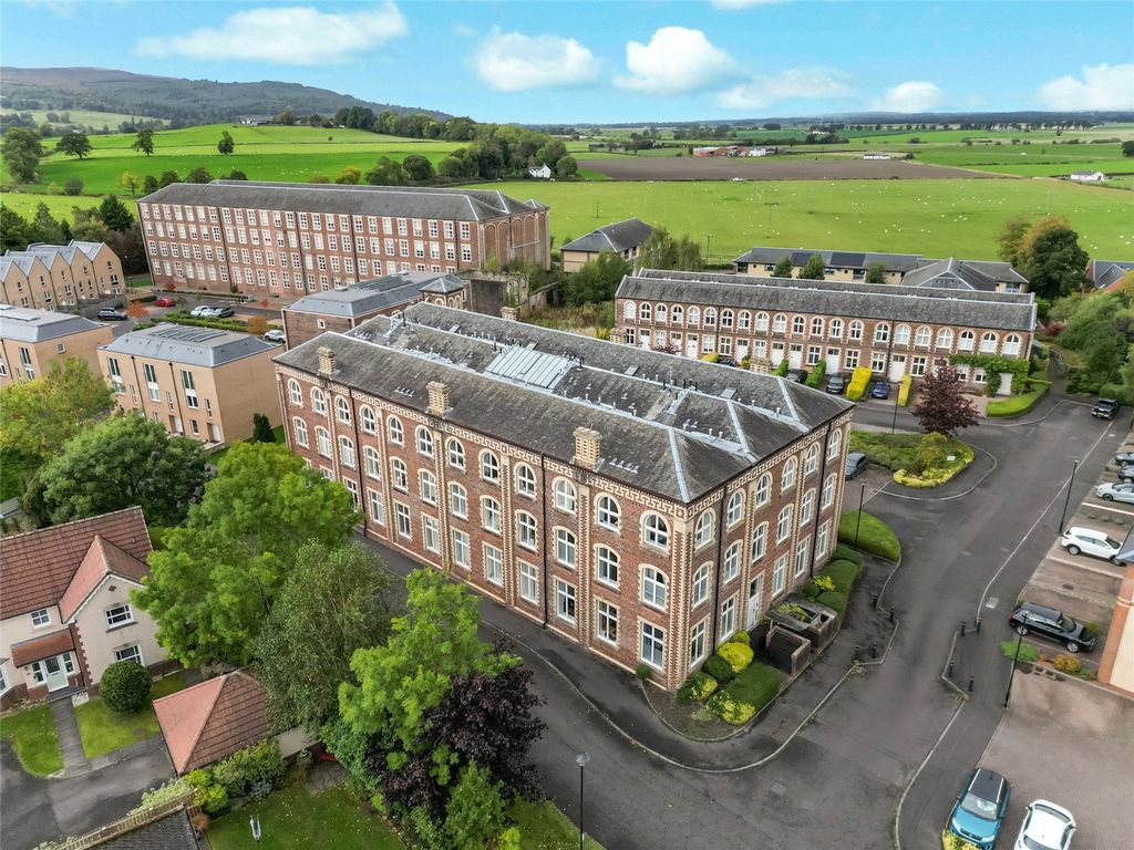 Property photo 1 of 29 Drone
