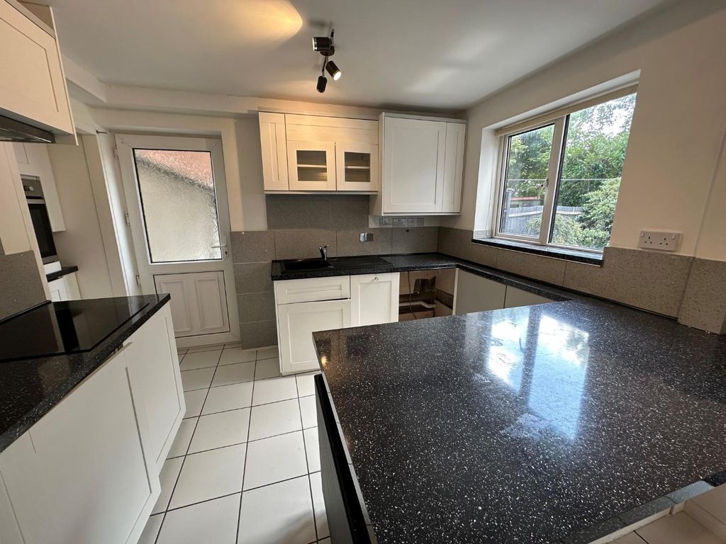 Property photo 2 of 9 23 Sir John Pascoe Way 1.Jpg