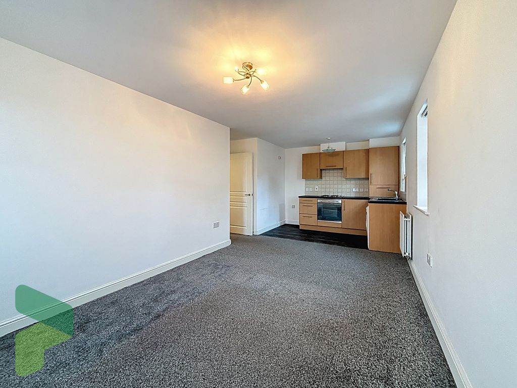 Property photo 3 of 19 Lounge/Kitchen