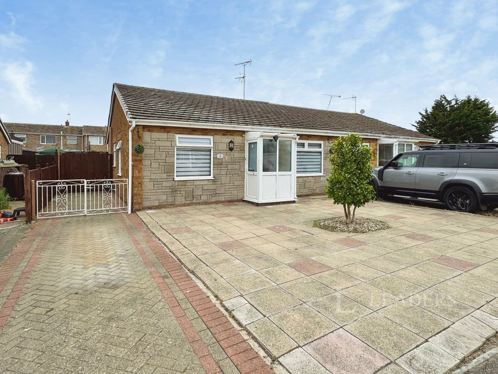 Property photo 1 of 20 Front