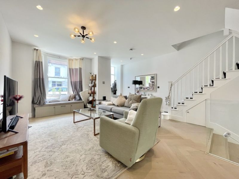 Property photo 3 of 15 Photo 16