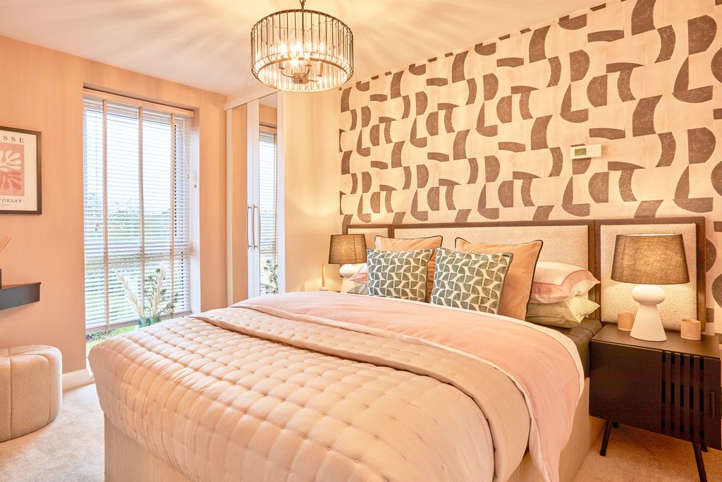 Property photo 3 of 7 En Suite Main Bedroom In The Maidstone 3 Bedroom Home