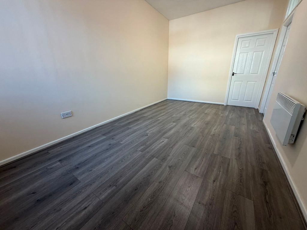 Property photo 2 of 24 Image