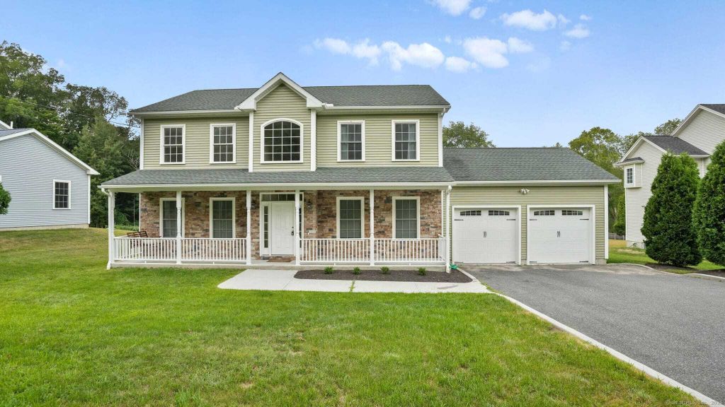 Property photo 1 of 31
