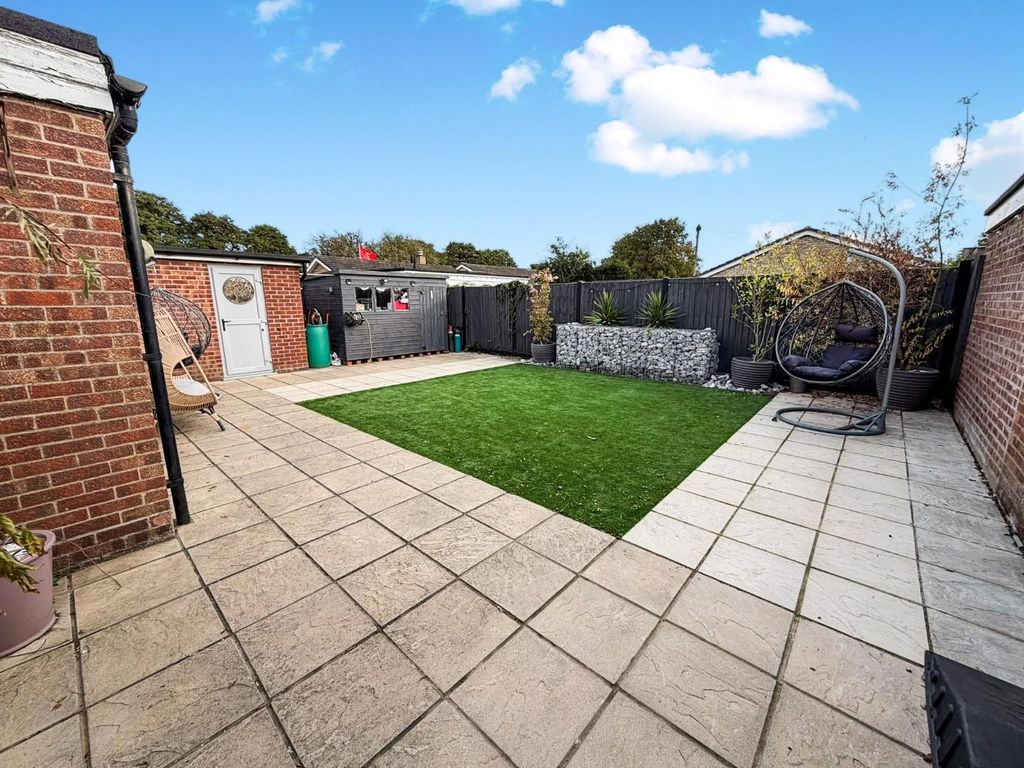 Property photo 2 of 15