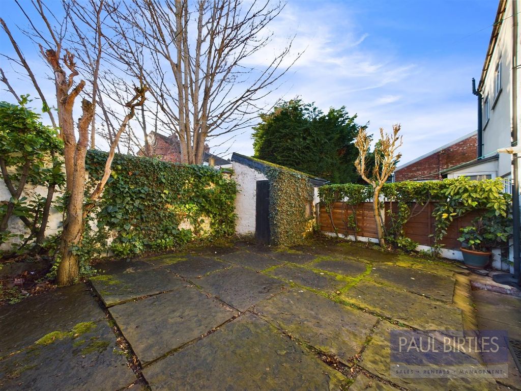 Property photo 2 of 15 Cam01301G0-Pr0550-Still018.Jpg