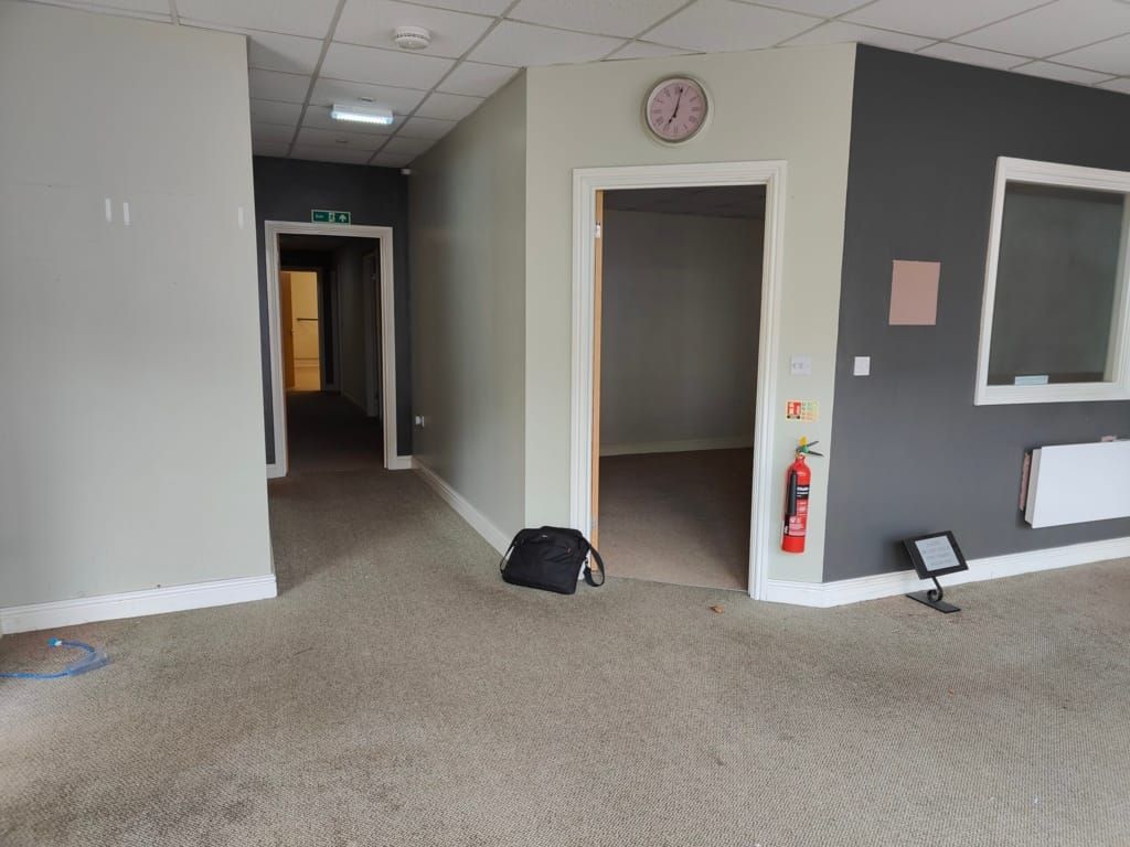 Property photo 3 of 6