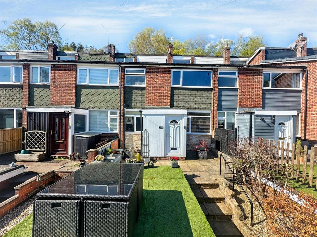 Property photo 1 of 27 Front Aspect