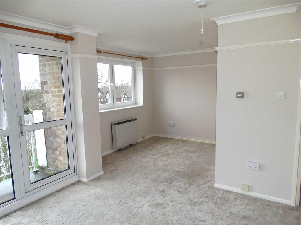 Property photo 2 of 5 Living Room With Bedroom Area