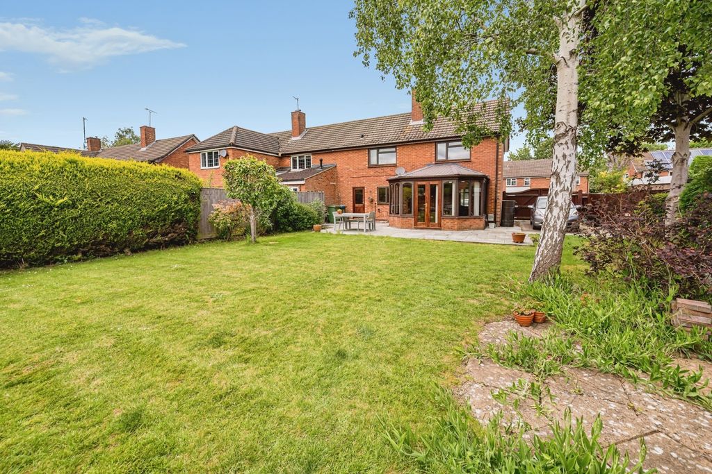 Property photo 2 of 16 Pbox-Img.Jpg
