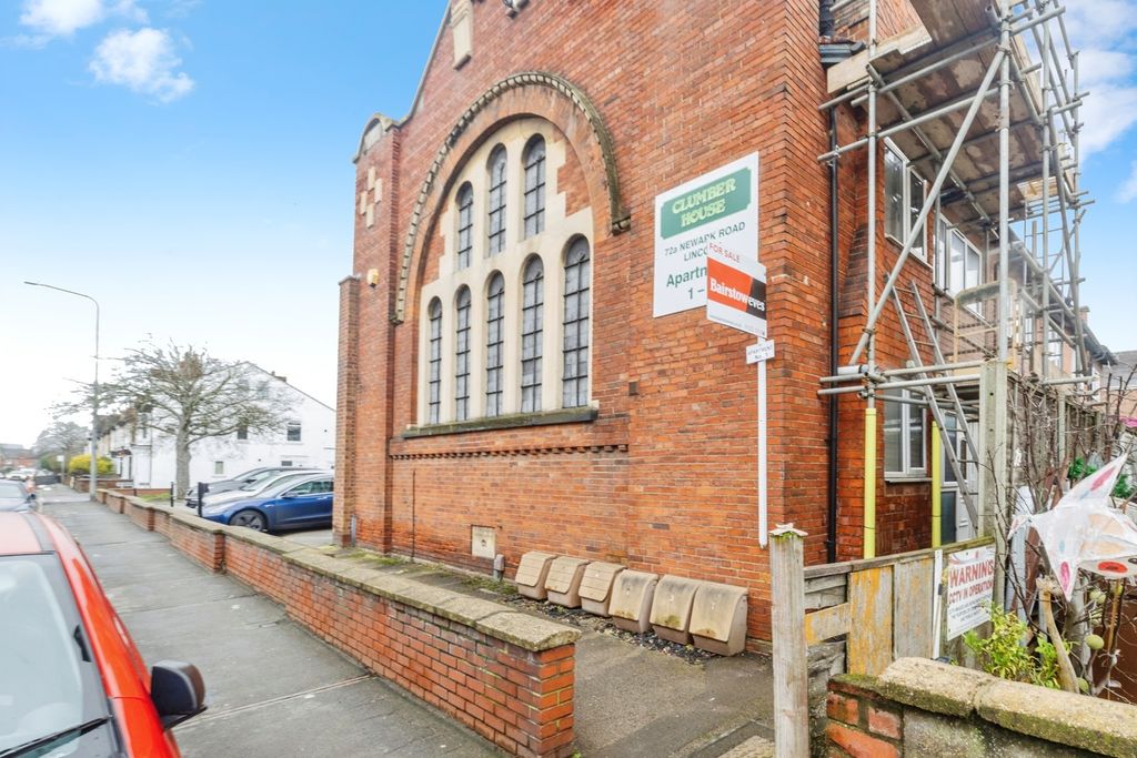 Property photo 1 of 12 Pbox-Img.Jpg