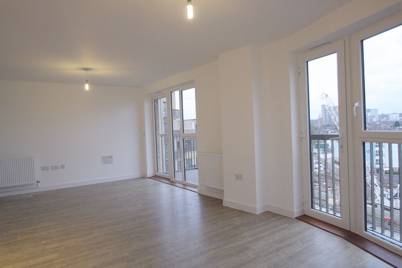 Property photo 3 of 13 Photo 2