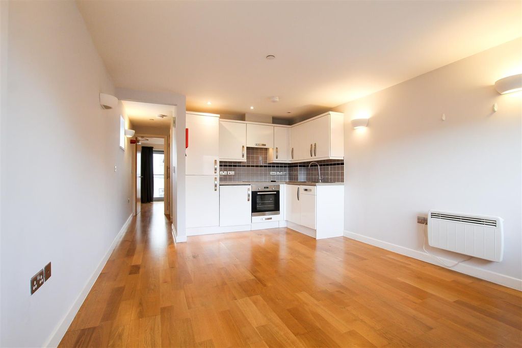 Property photo 2 of 7 Img_2293.Jpg