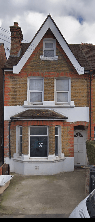 Property photo 1 of 11 3 Bed Flat To Rent Waltham Road, Southall Ub2