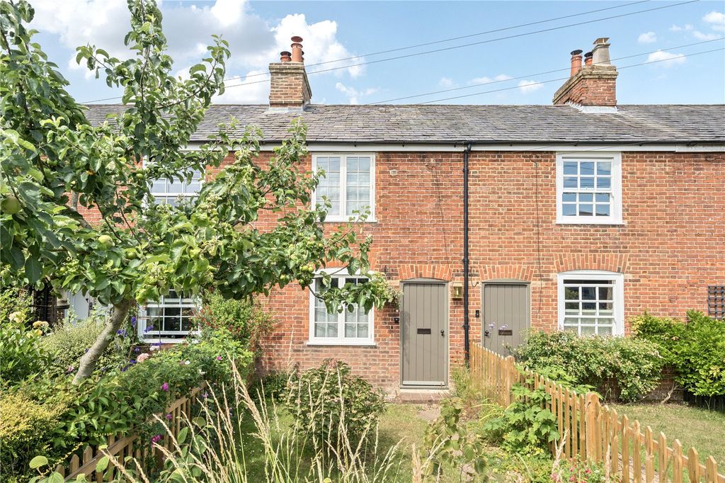 Property photo 1 of 19 Picture No. 04