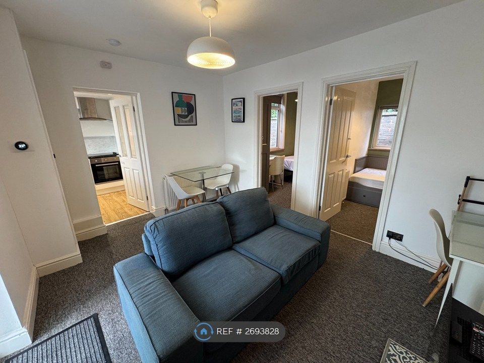 Property photo 3 of 15 Living Room