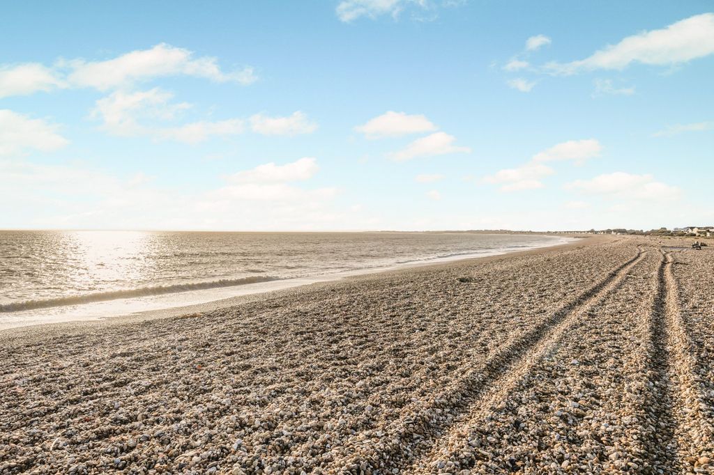 Property photo 3 of 20 Picture No. 32