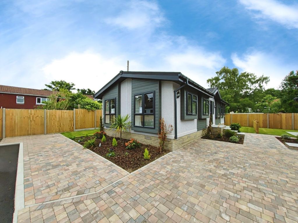 Property photo 1 of 17 32Aa0B09-Img_20250611_124348_Edit_23292212571633.J