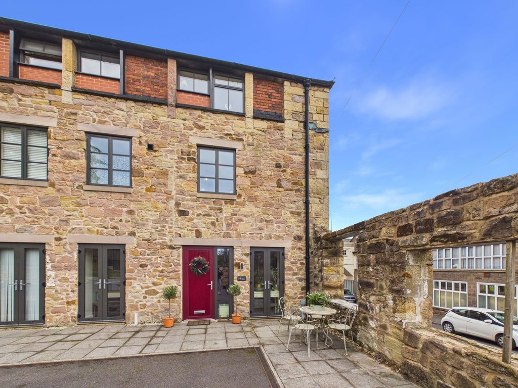 Property photo 1 of 37