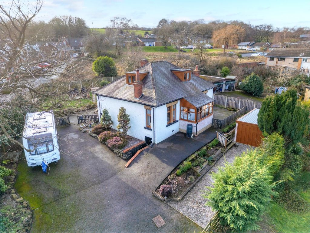 Property photo 1 of 35