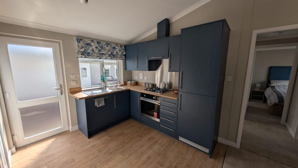 Property photo 2 of 5 Img 20250912 Wa0005.Jpg