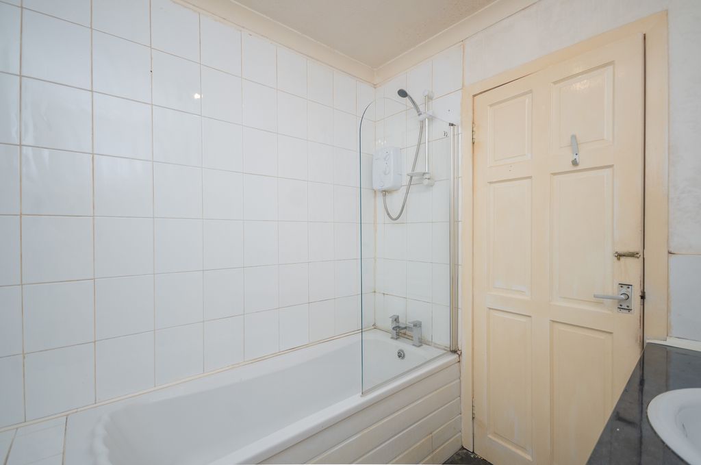 Additional image 8 of 1 bed flat for saleCommissioner Street, Crieff PH7