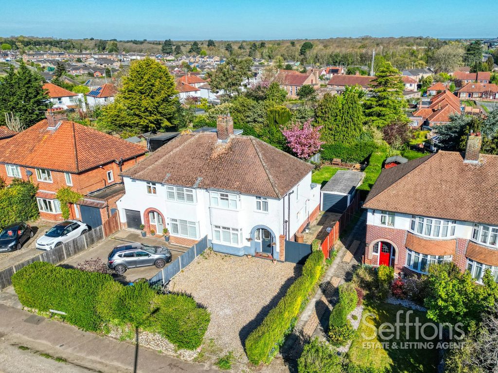 Property photo 1 of 27 Dji_0304_9