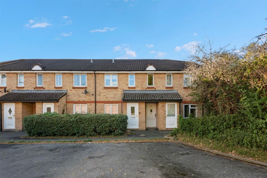 Property photo 1 of 9