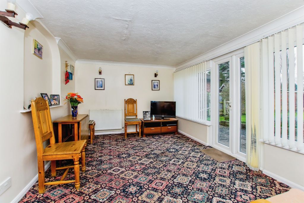 Property photo 2 of 16